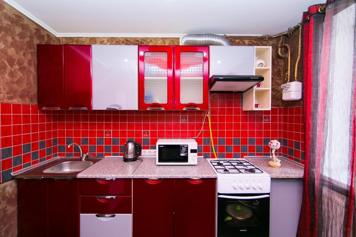 Vip Apartmens Faraon On Illinskaya 1 Floor Sumy Exteriér fotografie