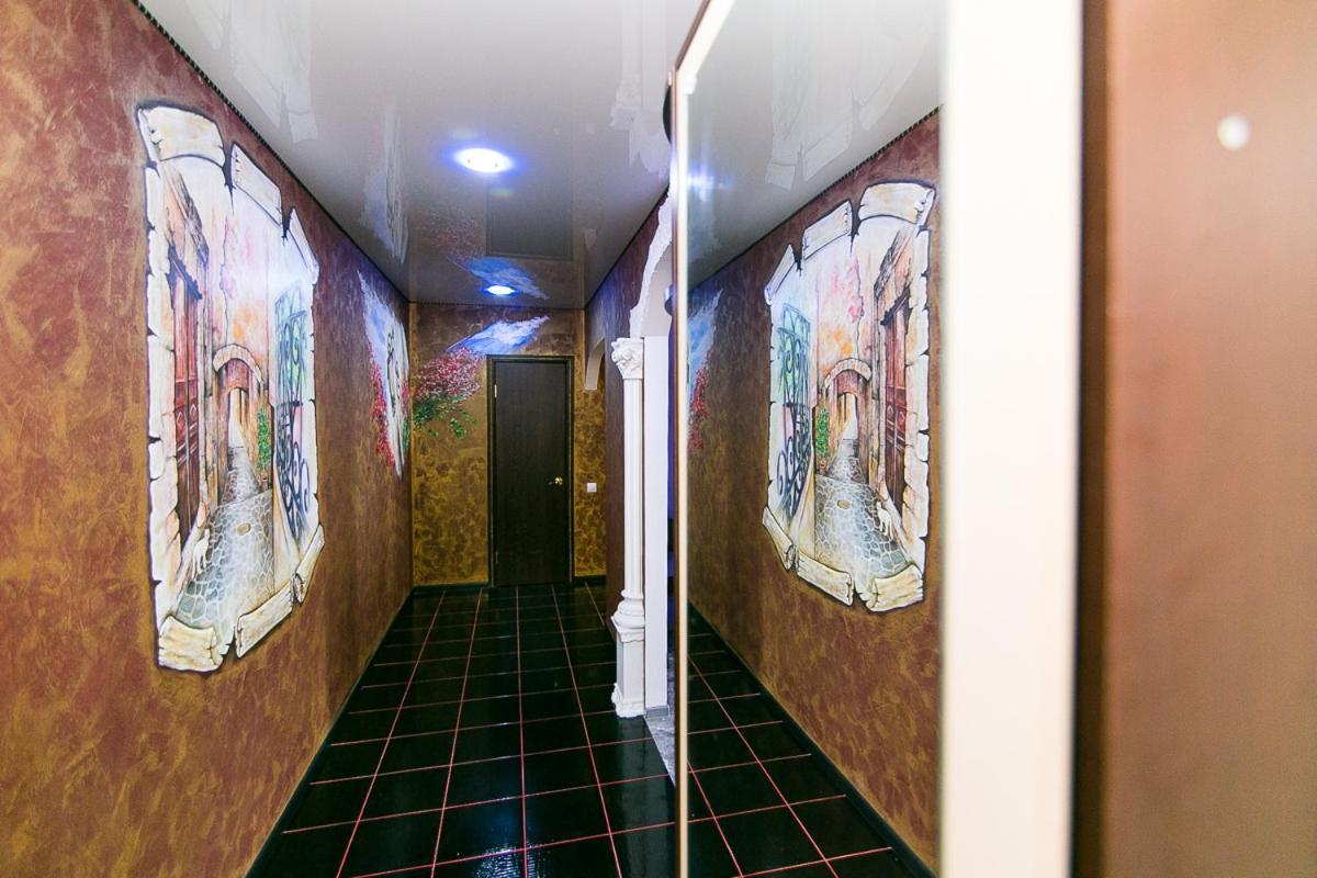 Vip Apartmens Faraon On Illinskaya 1 Floor Sumy Exteriér fotografie