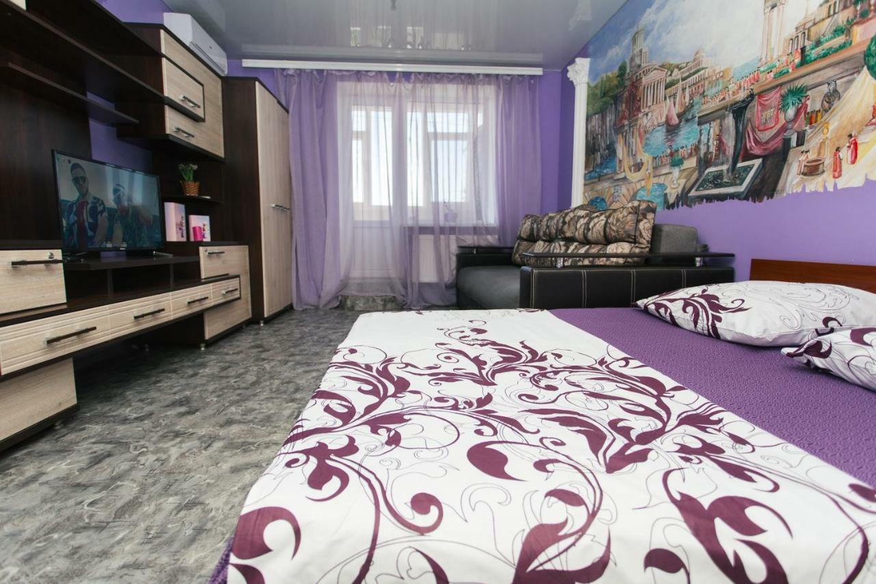 Vip Apartmens Faraon On Illinskaya 1 Floor Sumy Exteriér fotografie