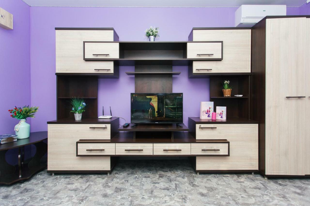 Vip Apartmens Faraon On Illinskaya 1 Floor Sumy Exteriér fotografie
